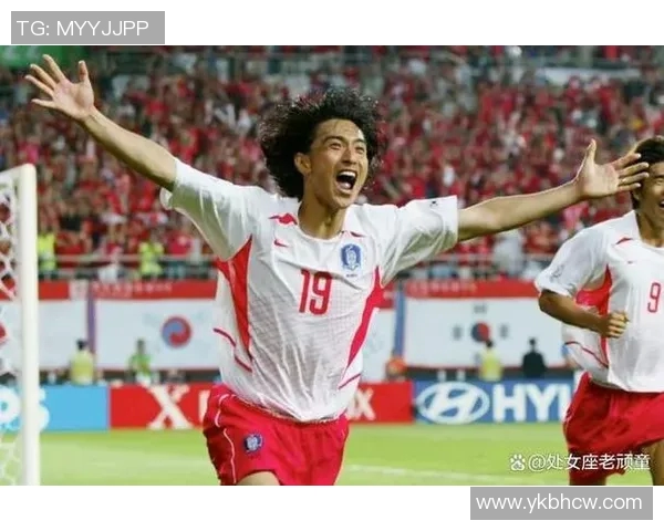 娃娃脸足球明星的魅力与实力并存他们如何在绿茵场上闪耀光芒